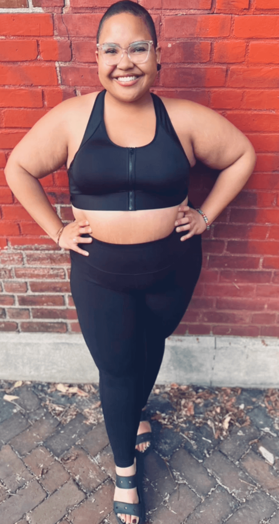 Women's Front-Closure Sports Bra – Hero